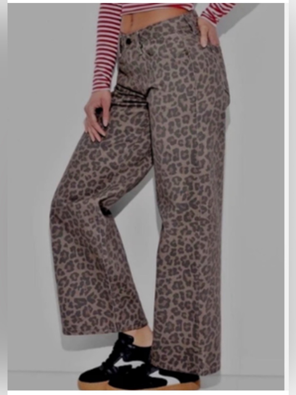 NWT Wild Fable Leopard Print Low Rise Baggy Jeans Size 4 31" Inseam